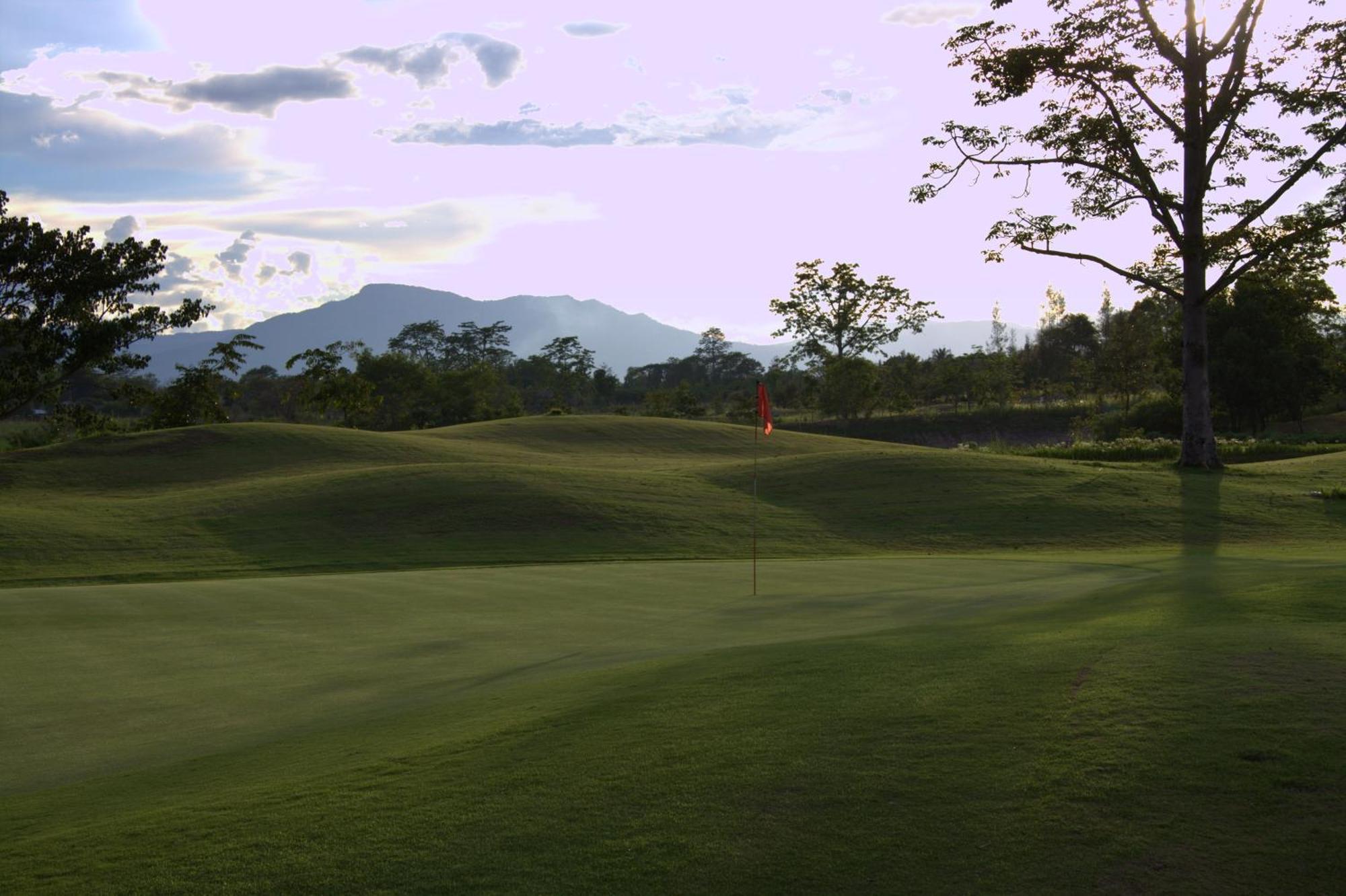 Mae Jo Golf Resort & Spa Ban Ban San Sai Εξωτερικό φωτογραφία